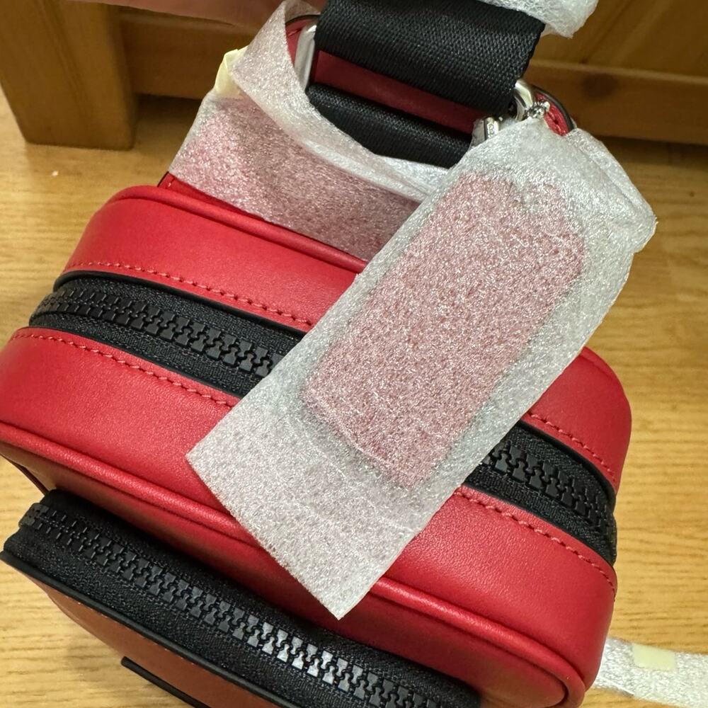 ❤️ Coach Racer Sling Pack - Picture 9 of 12